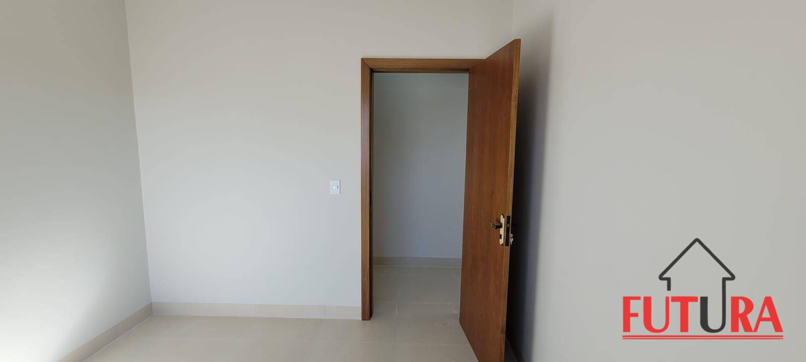 Casa à venda com 2 quartos, 65m² - Foto 20