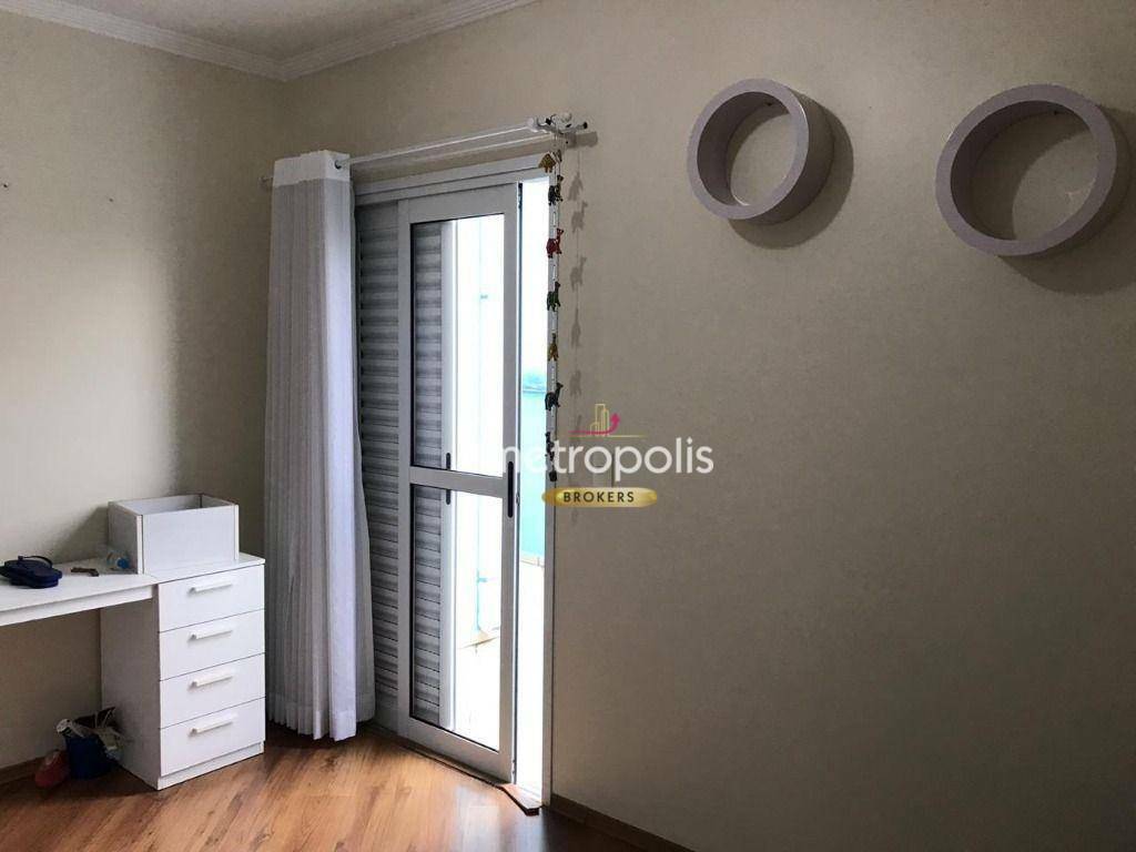 Sobrado à venda com 3 quartos, 200m² - Foto 14