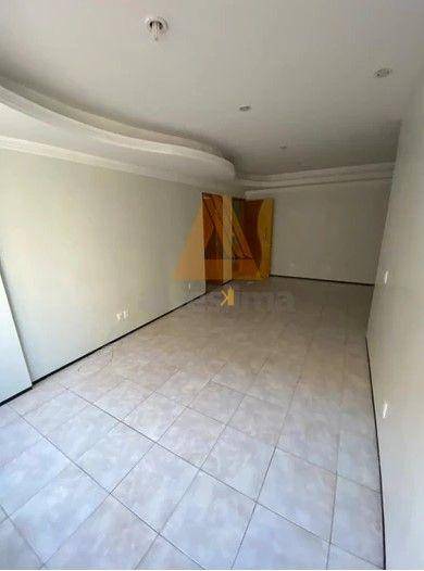 Apartamento à venda com 3 quartos, 112m² - Foto 5