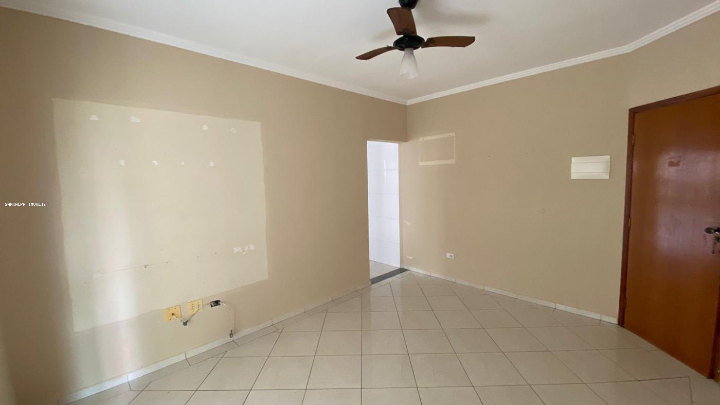 Apartamento à venda com 2 quartos, 73m² - Foto 2