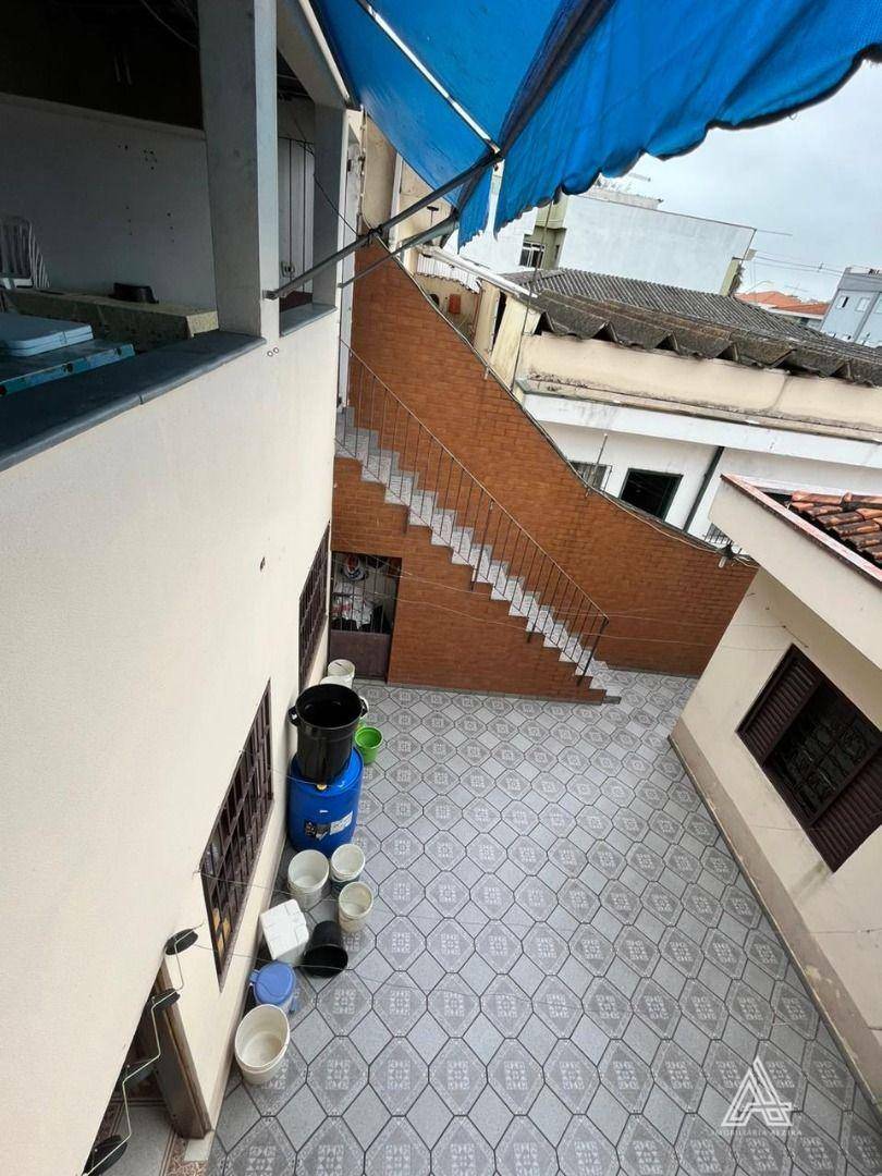 Casa à venda com 3 quartos, 220m² - Foto 93