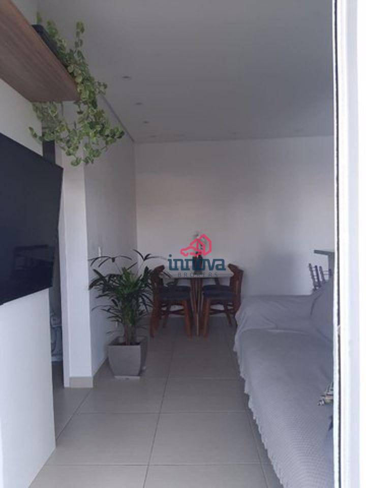 Apartamento à venda com 2 quartos, 54m² - Foto 1