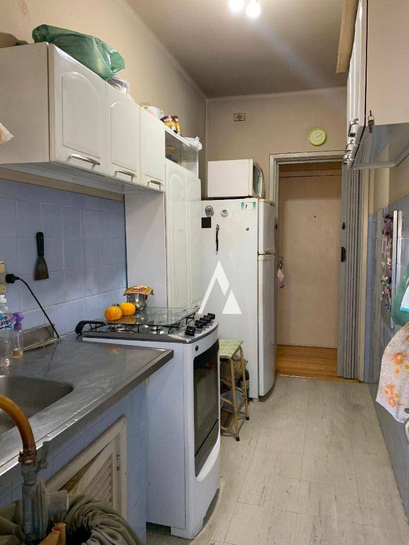 Apartamento à venda com 1 quarto, 45m² - Foto 8