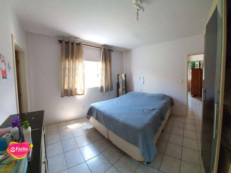 Casa à venda com 3 quartos, 120m² - Foto 9