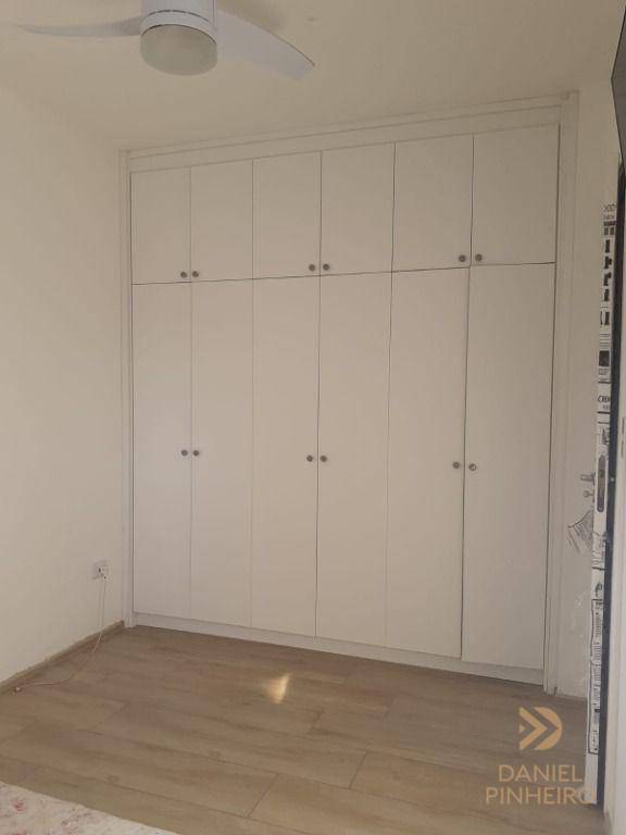 Apartamento à venda com 2 quartos, 72m² - Foto 10