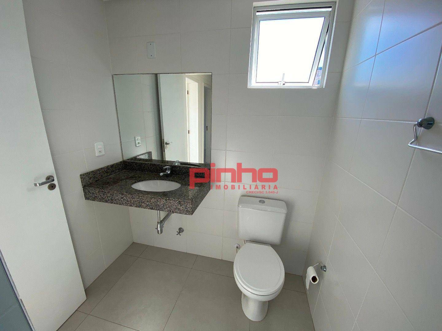 Apartamento à venda com 2 quartos, 68m² - Foto 26