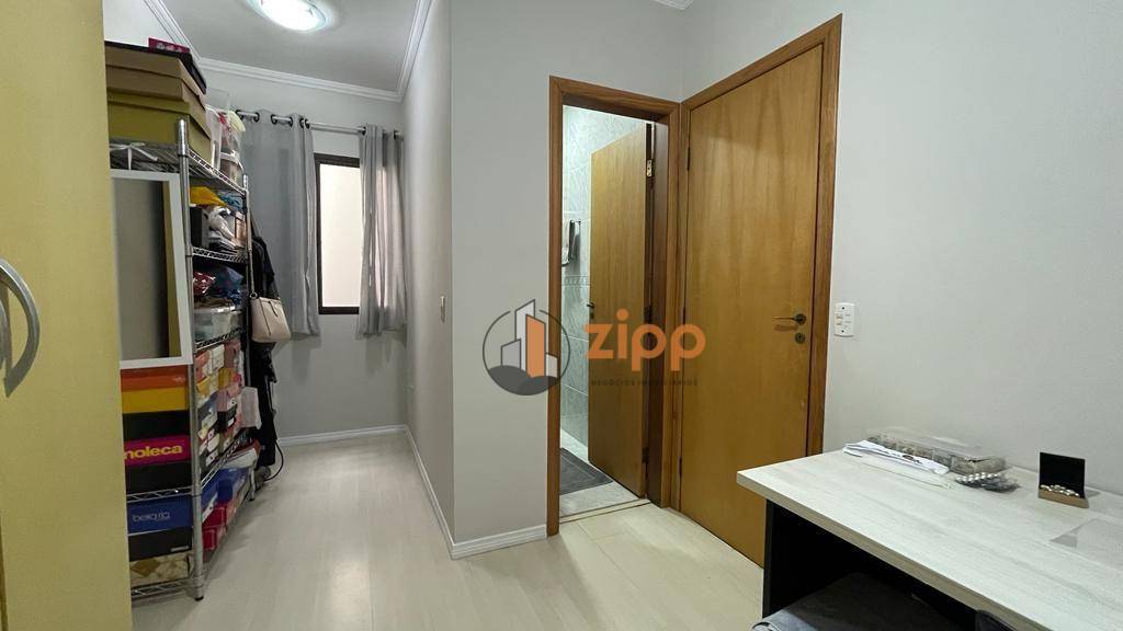 Sobrado à venda com 3 quartos, 240m² - Foto 9