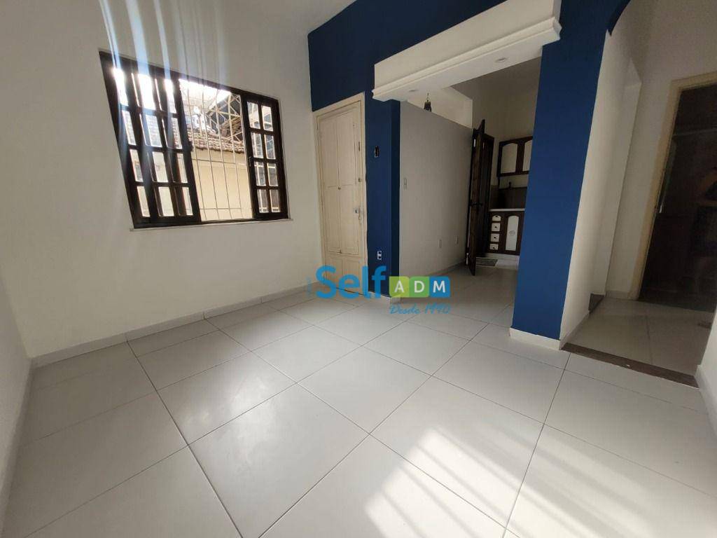 Casa para alugar com 2 quartos, 60m² - Foto 1