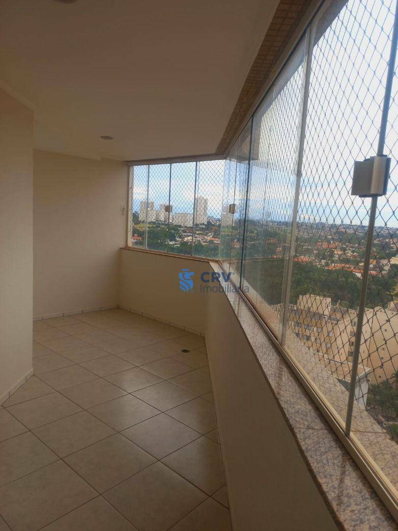 Apartamento à venda com 3 quartos, 96m² - Foto 1