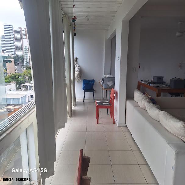 Apartamento para alugar com 3 quartos, 140m² - Foto 8