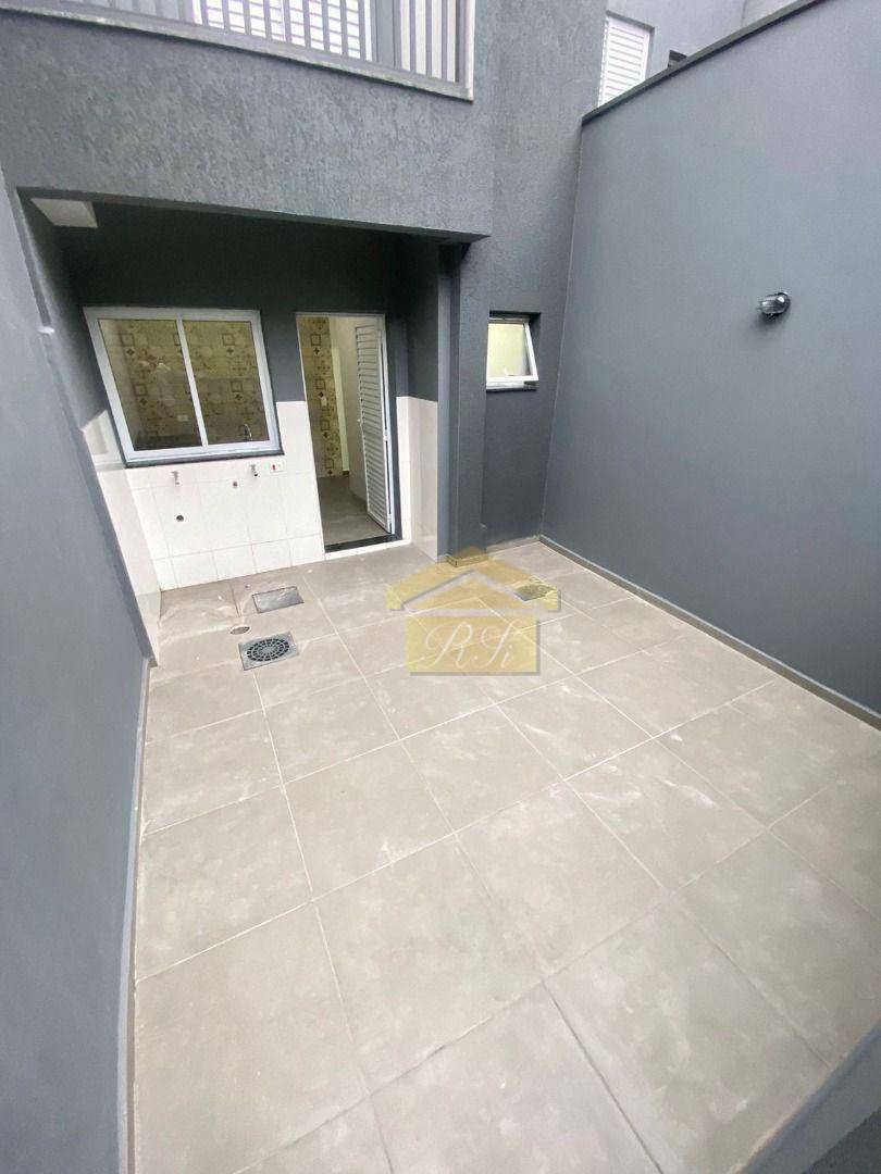 Sobrado para alugar com 2 quartos, 79m² - Foto 13