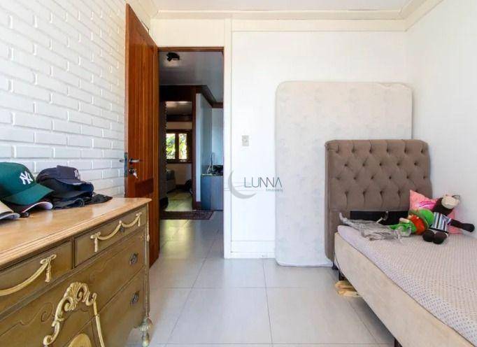 Casa à venda com 4 quartos, 431m² - Foto 17