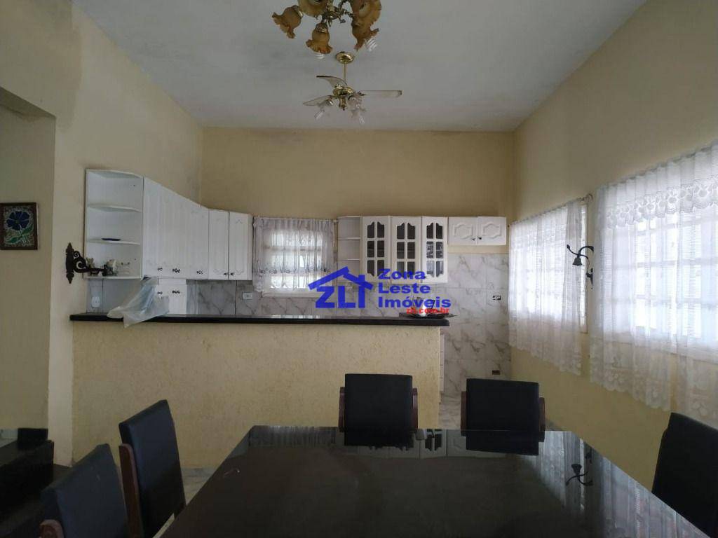 Sobrado à venda com 4 quartos, 215m² - Foto 12