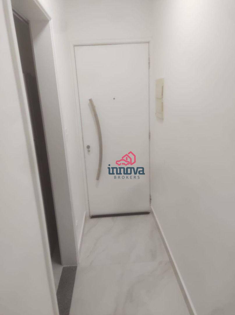 Apartamento à venda com 3 quartos, 90m² - Foto 11