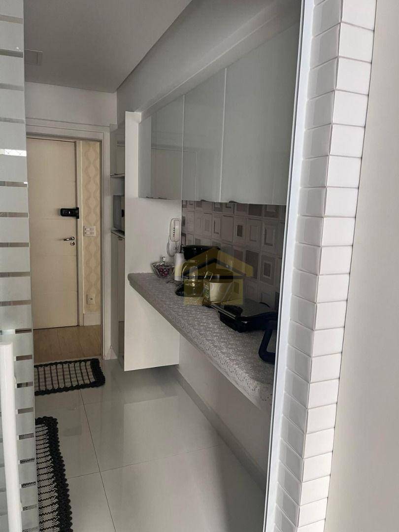 Apartamento à venda com 3 quartos, 105m² - Foto 9