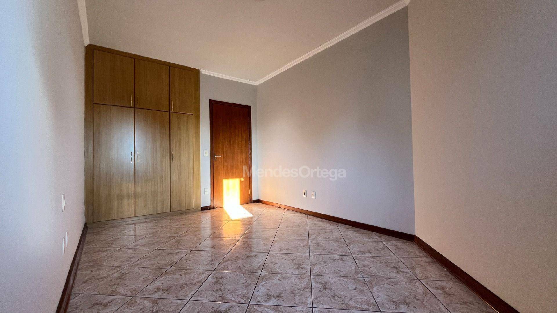 Apartamento à venda com 3 quartos, 109m² - Foto 13