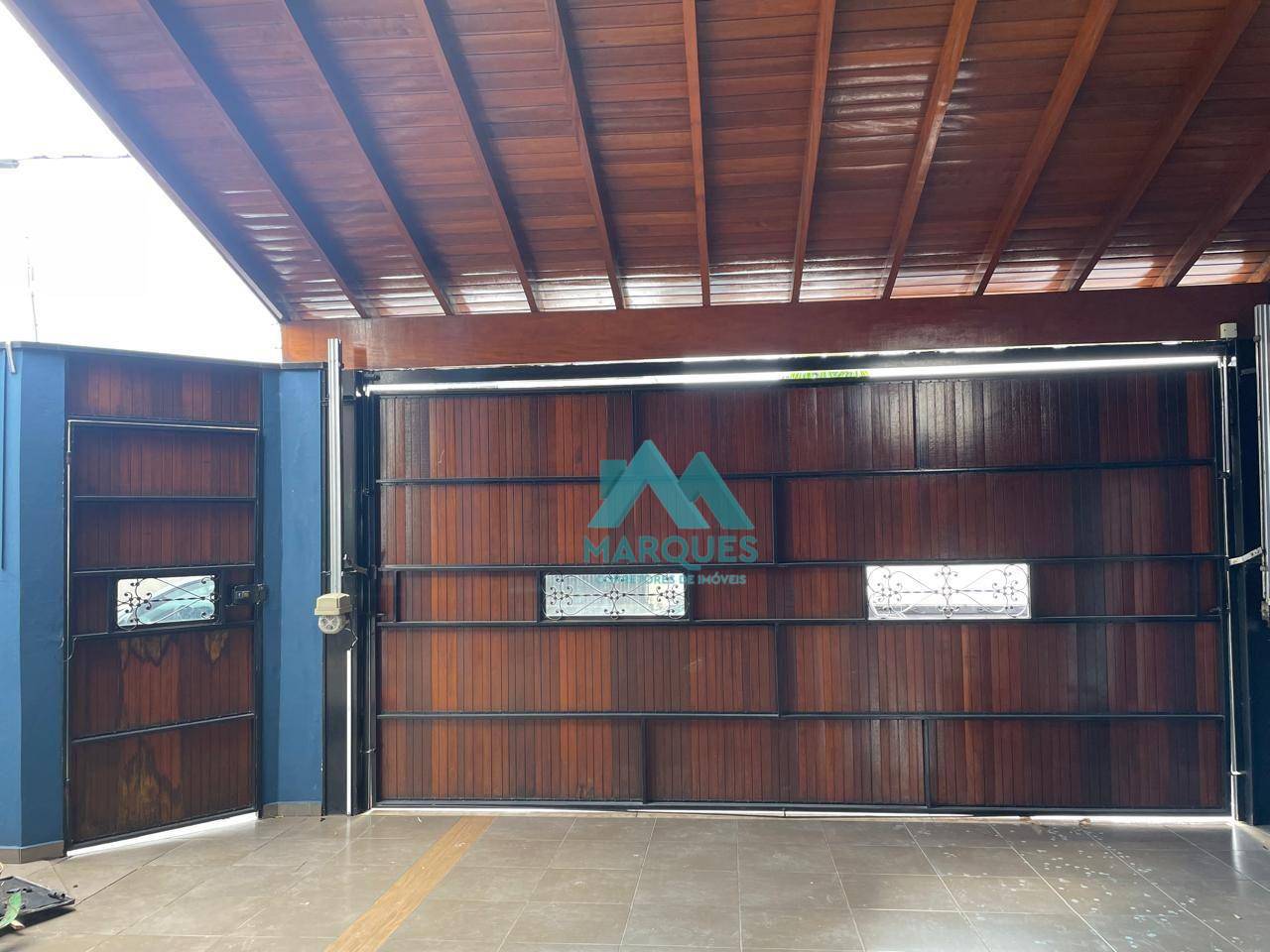 Sobrado à venda com 3 quartos, 390m² - Foto 3