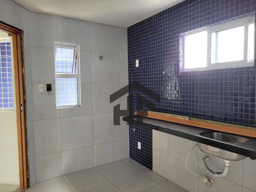 Apartamento à venda com 4 quartos, 143m² - Foto 17