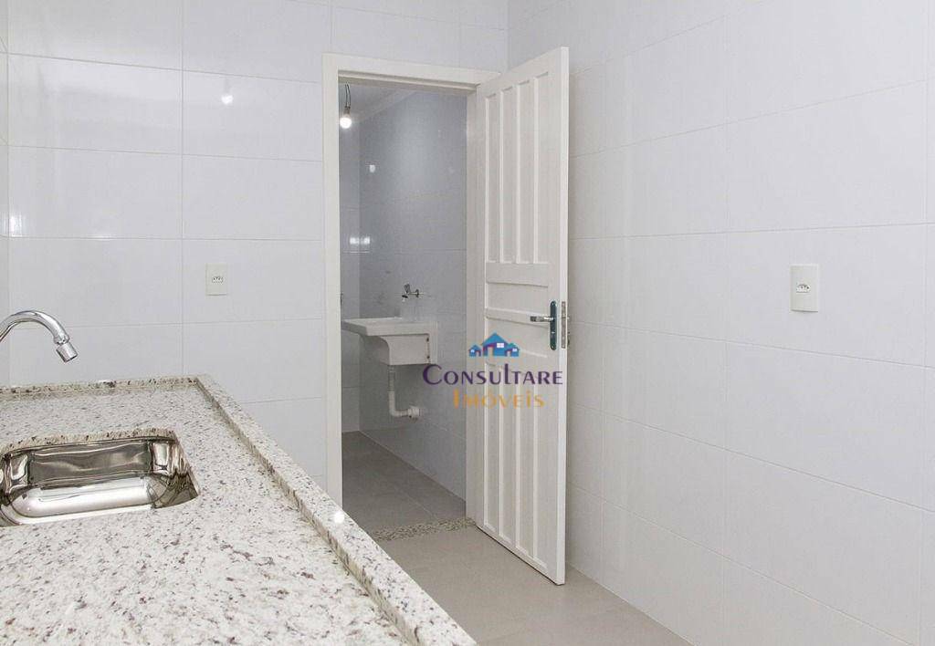 Casa à venda com 2 quartos, 105m² - Foto 12