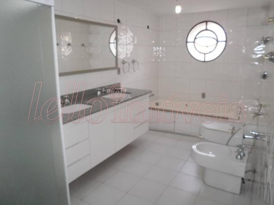 Apartamento para alugar com 4 quartos, 210m² - Foto 20