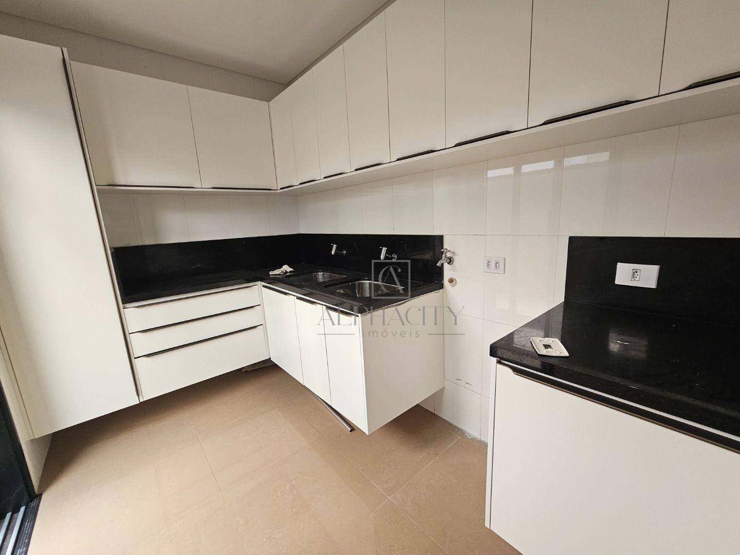 Casa de Condomínio à venda e aluguel com 4 quartos, 650m² - Foto 18