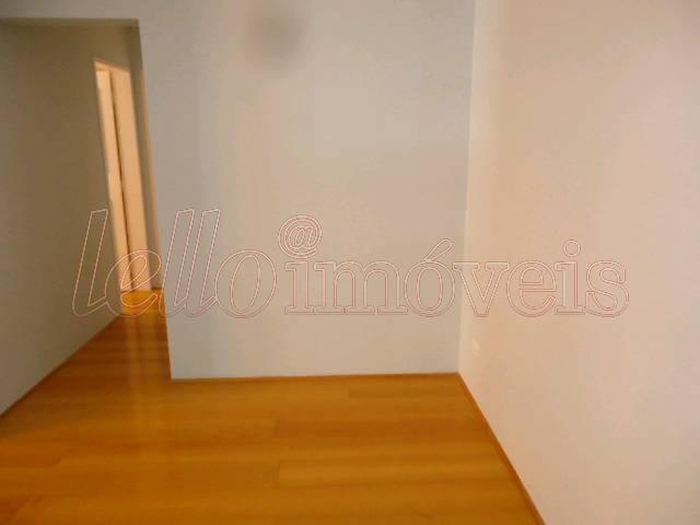 Apartamento para alugar com 2 quartos, 72m² - Foto 3