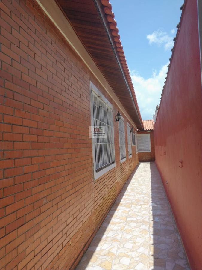 Casa à venda com 3 quartos, 300m² - Foto 6