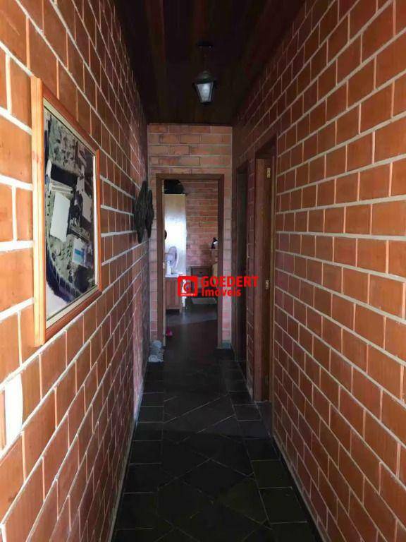 Chácara à venda com 3 quartos, 200m² - Foto 14