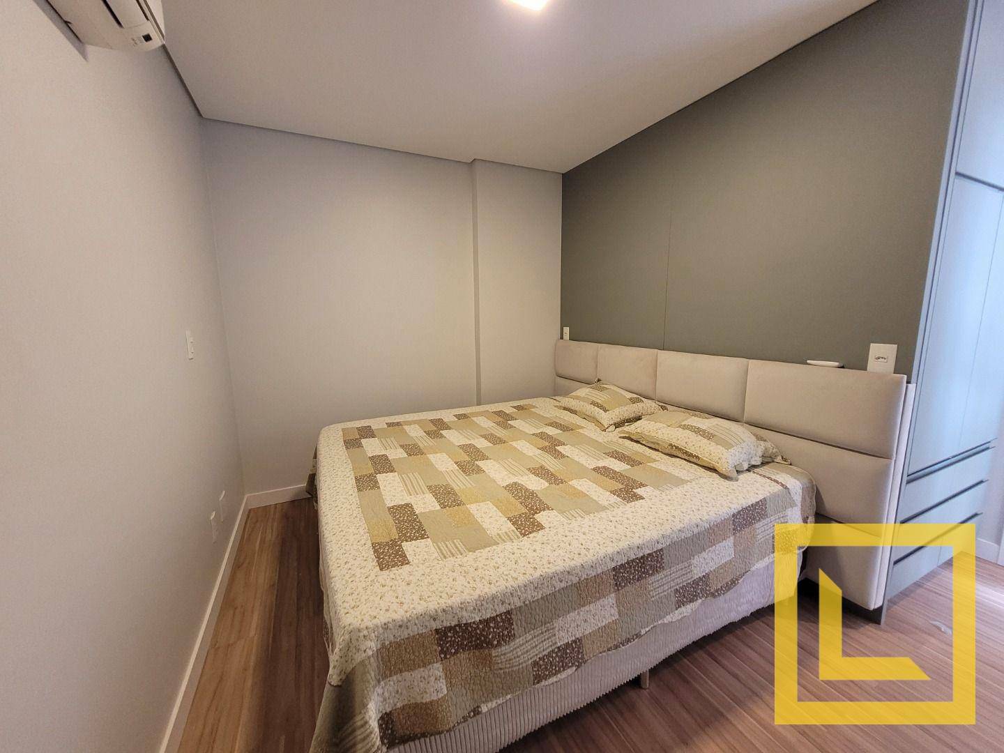 Apartamento à venda com 3 quartos, 106m² - Foto 10