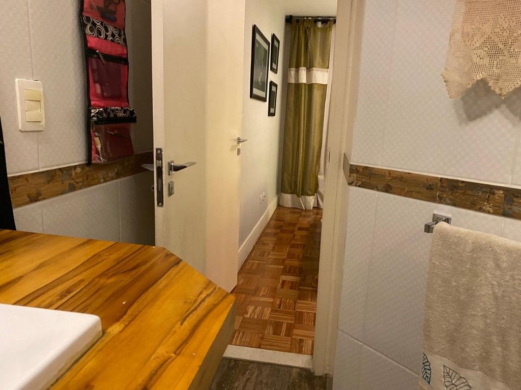 Apartamento para alugar com 2 quartos, 95m² - Foto 29