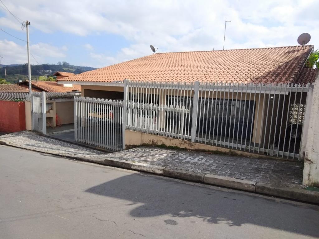 Casa à venda e aluguel com 3 quartos, 300m² - Foto 44