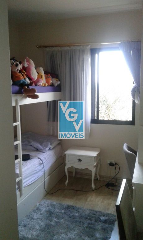 Apartamento à venda com 3 quartos, 96m² - Foto 3