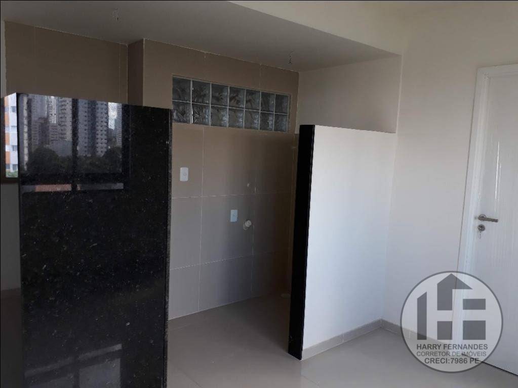 Apartamento à venda com 1 quarto, 39m² - Foto 11