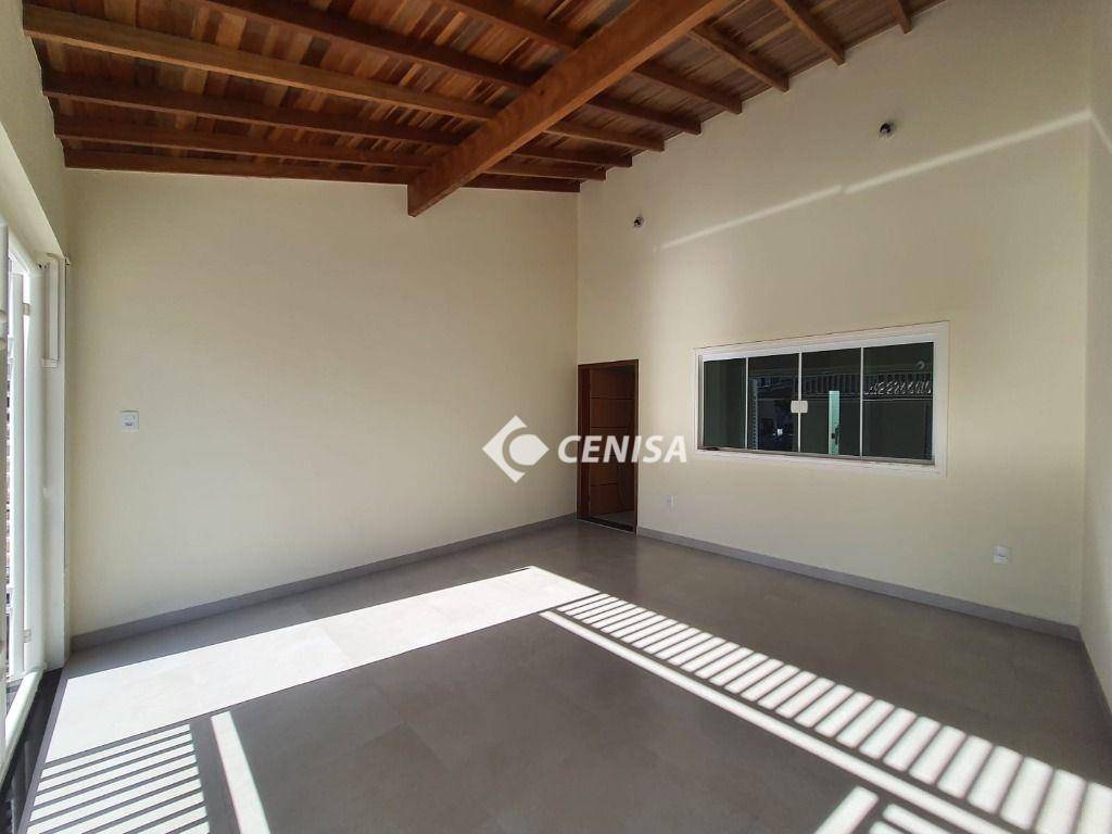 Casa à venda com 3 quartos, 115m² - Foto 4