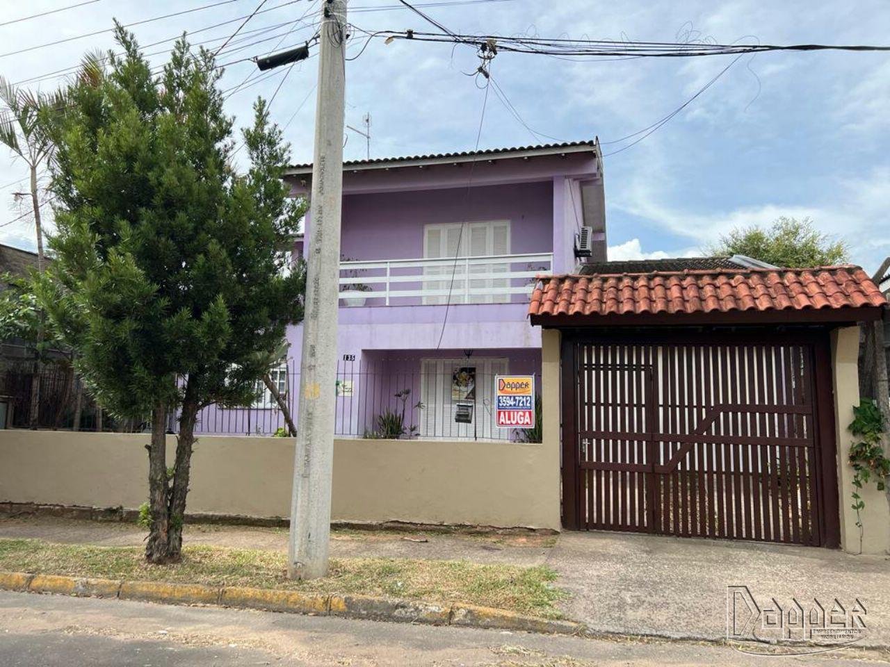 Casa à venda com 3 quartos, 100m² - Foto 1