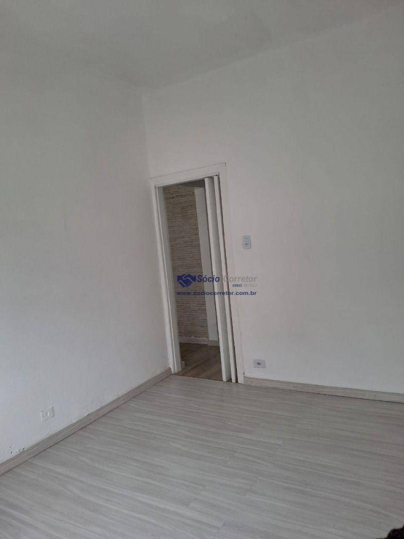 Apartamento à venda e aluguel com 2 quartos, 64m² - Foto 15