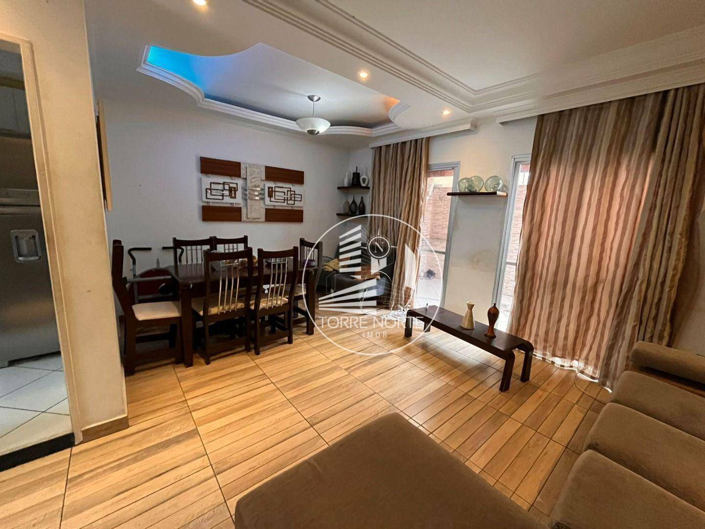 Sobrado à venda com 3 quartos, 120m² - Foto 4