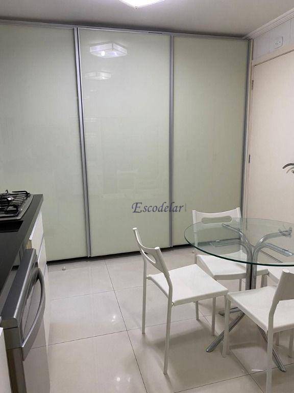 Casa de Condomínio à venda com 4 quartos, 380m² - Foto 18