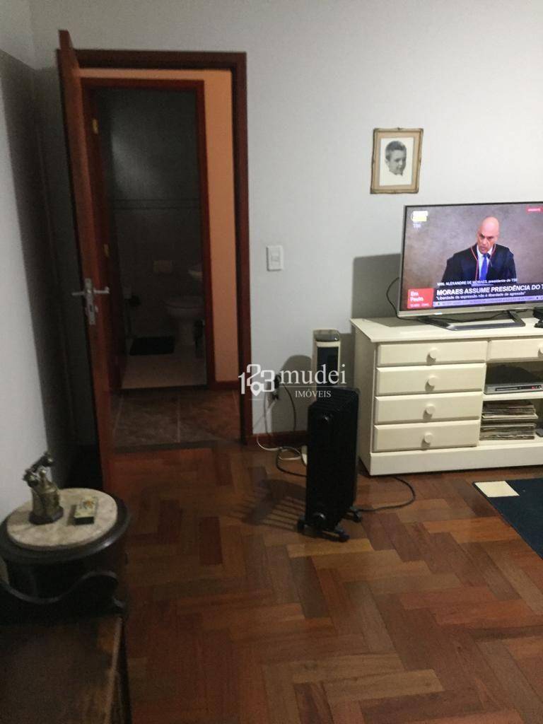 Casa de Condomínio à venda com 4 quartos, 235m² - Foto 38