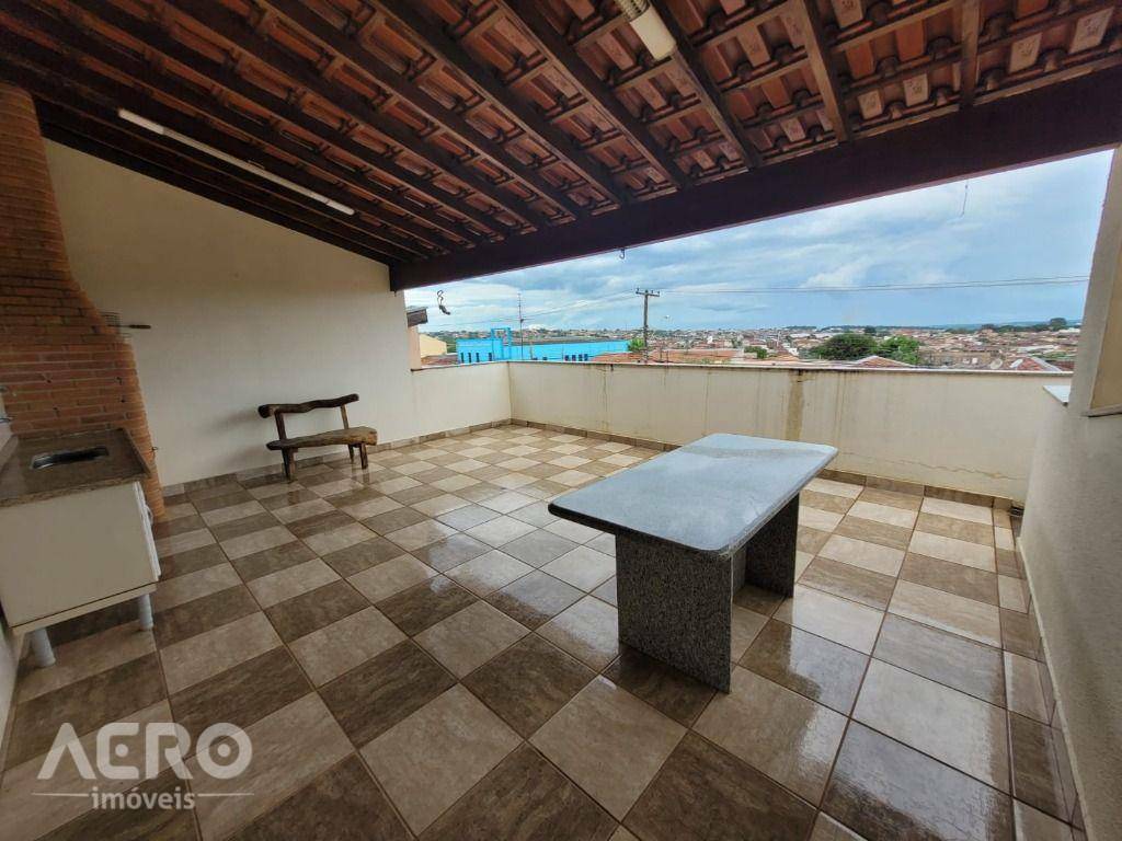 Casa à venda com 3 quartos, 172m² - Foto 8