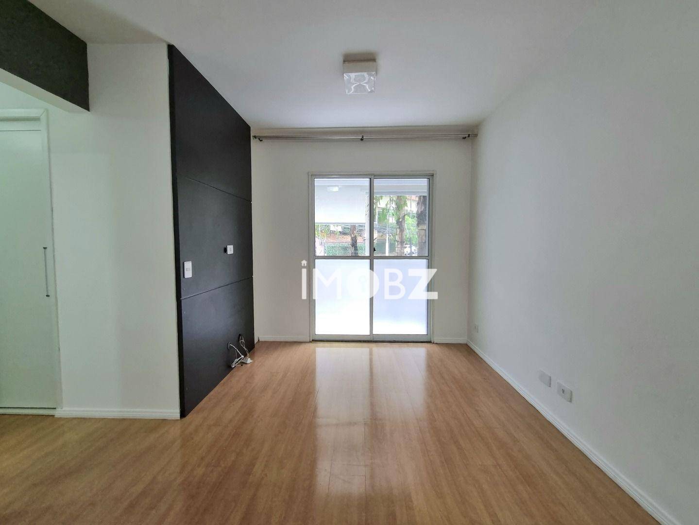 Apartamento à venda com 3 quartos, 62m² - Foto 1