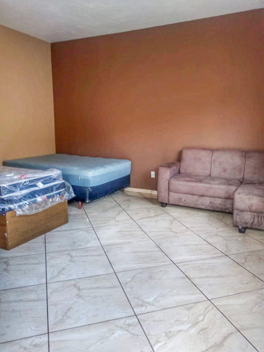 Casa à venda com 1 quarto, 100m² - Foto 5