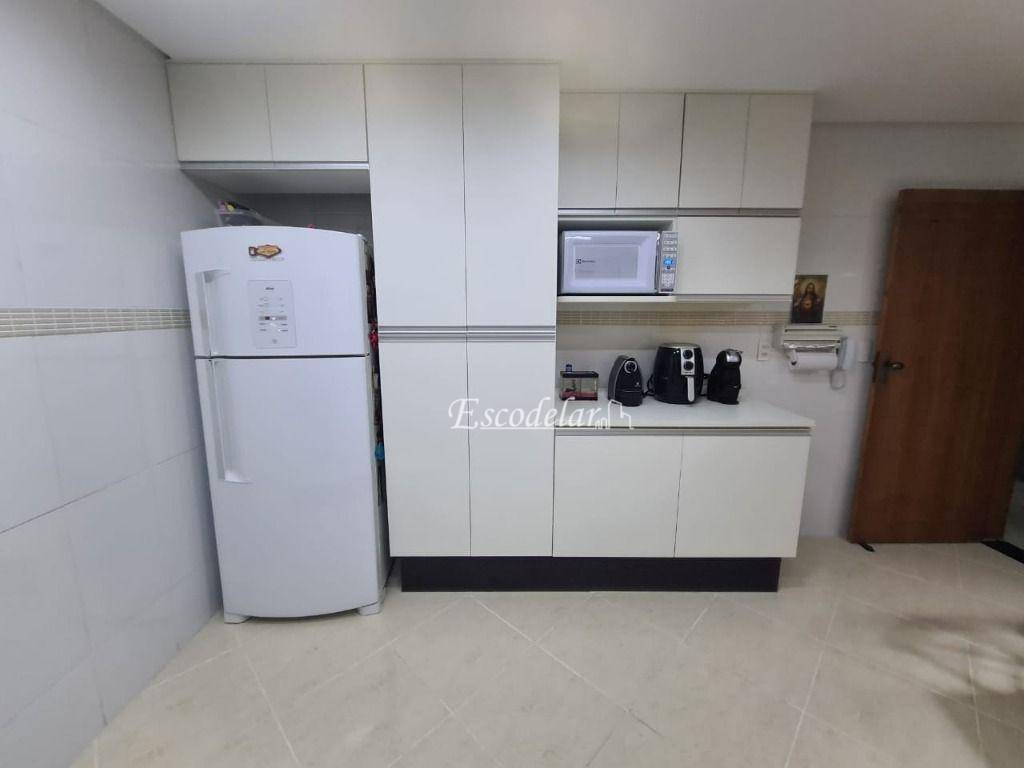 Casa à venda com 3 quartos, 180m² - Foto 25