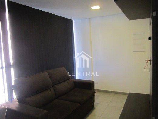 Apartamento à venda com 1 quarto, 50m² - Foto 3