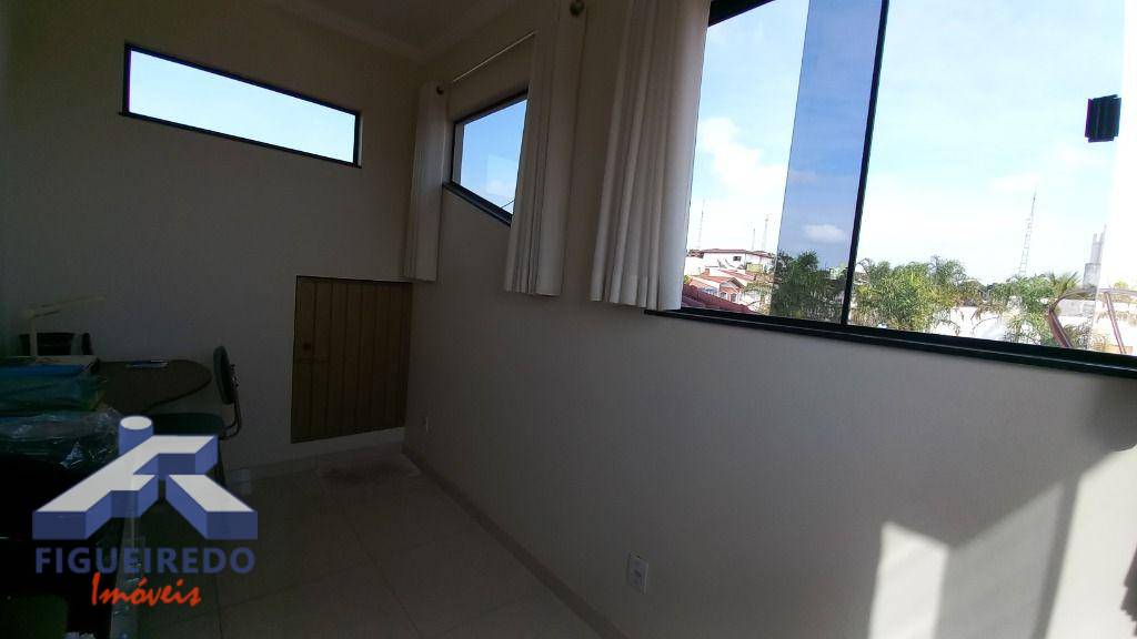 Casa para alugar com 3 quartos, 183m² - Foto 23