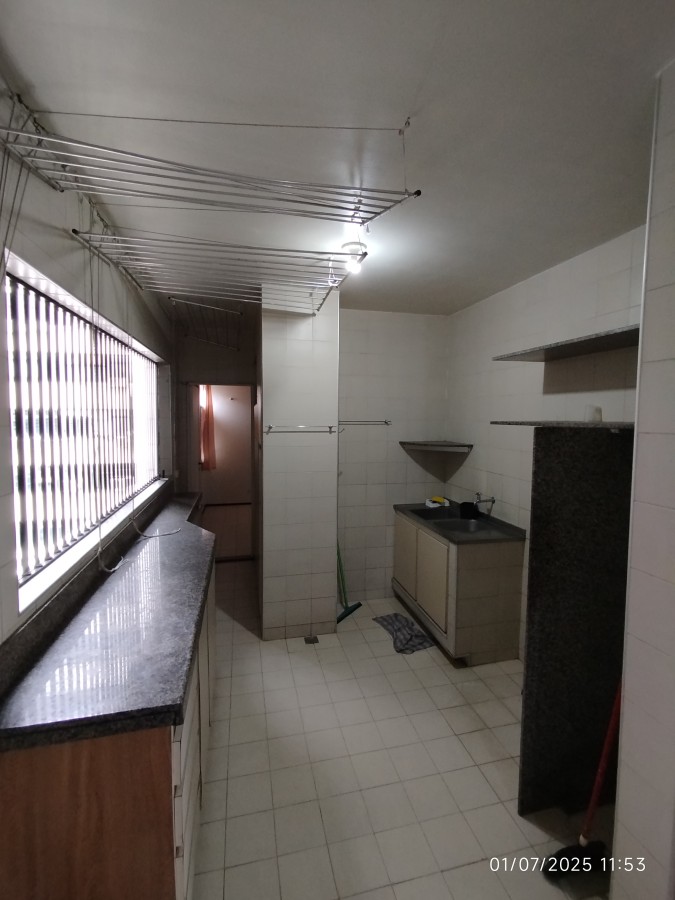 Apartamento para alugar com 3 quartos, 197m² - Foto 45