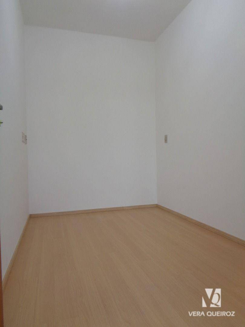 Apartamento para alugar com 2 quartos, 91m² - Foto 25