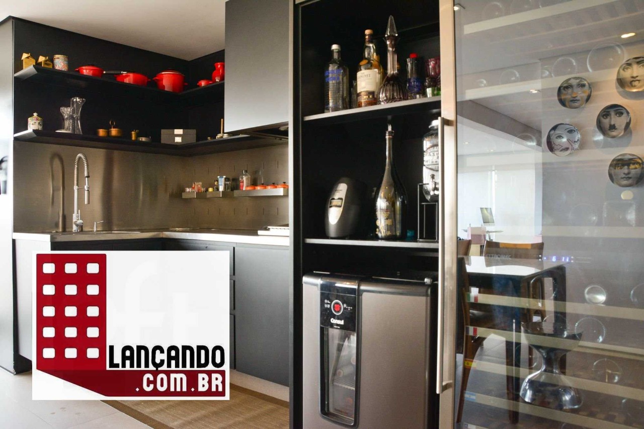 Apartamento à venda com 3 quartos, 200m² - Foto 11