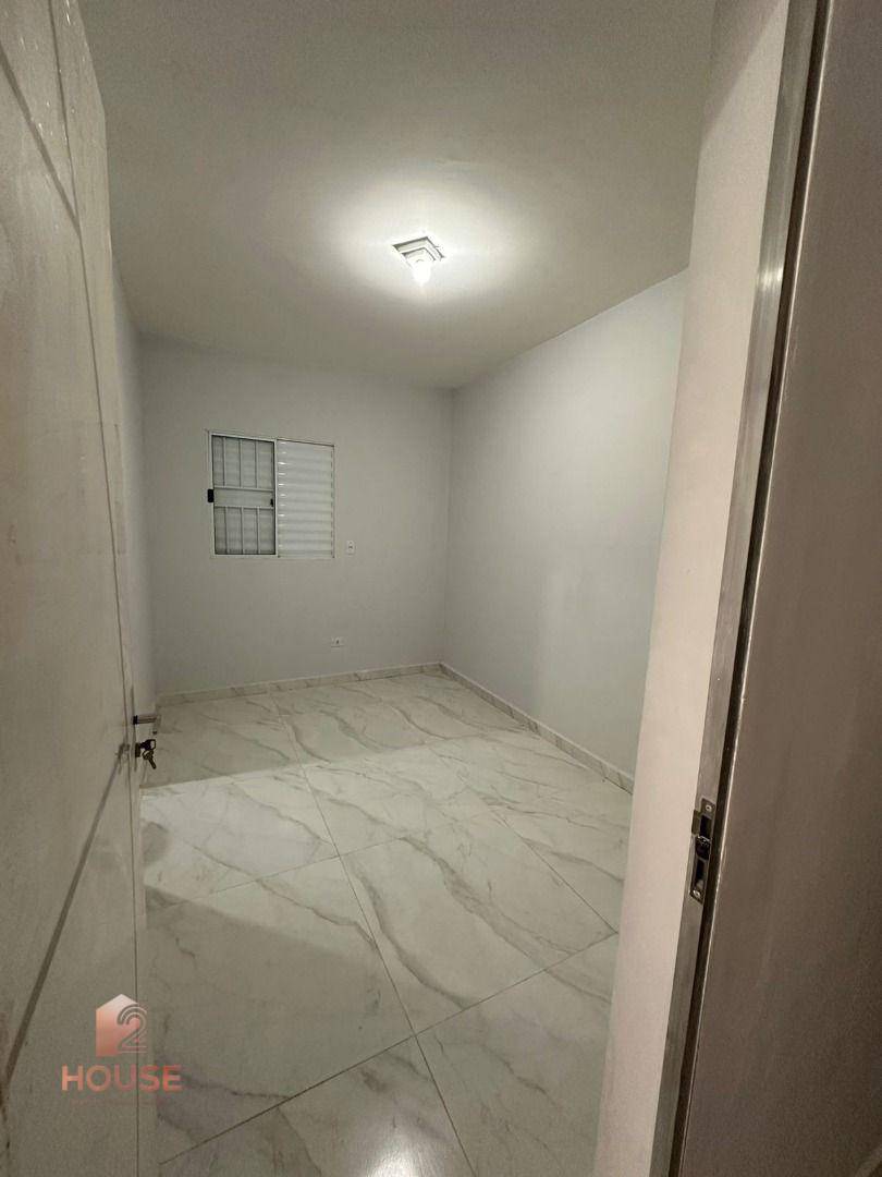 Sobrado à venda com 4 quartos, 125m² - Foto 6