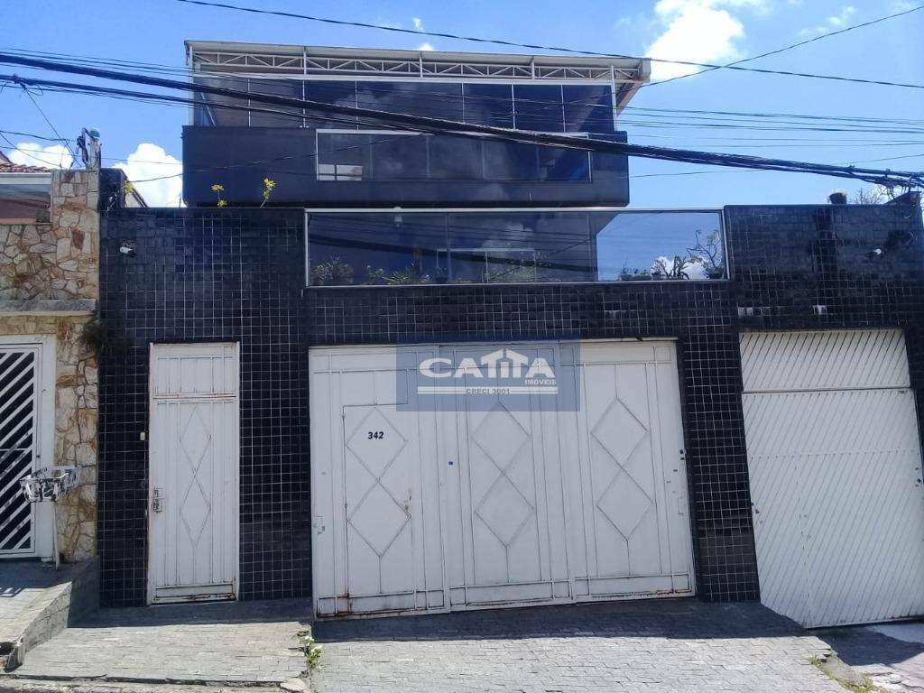 Sobrado à venda com 3 quartos, 320m² - Foto 1